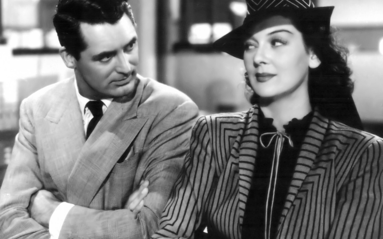 Cary Grant and Rosalind Russell in a black-and-white still from His Girl Friday
